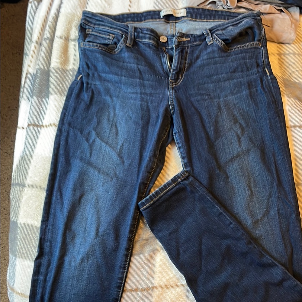 Women's Blue Jeans